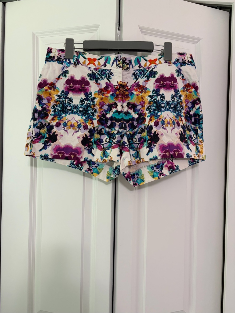 Nicole by Nicole Miller Floral Print Women's Shorts